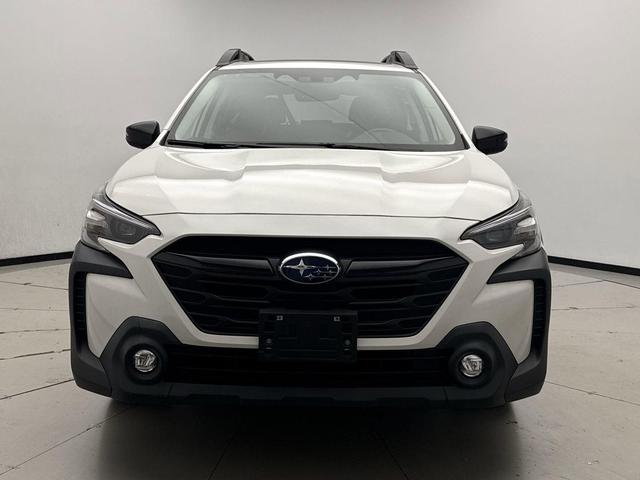 Photo of 2024 Crystal White Pearl Subaru Outback