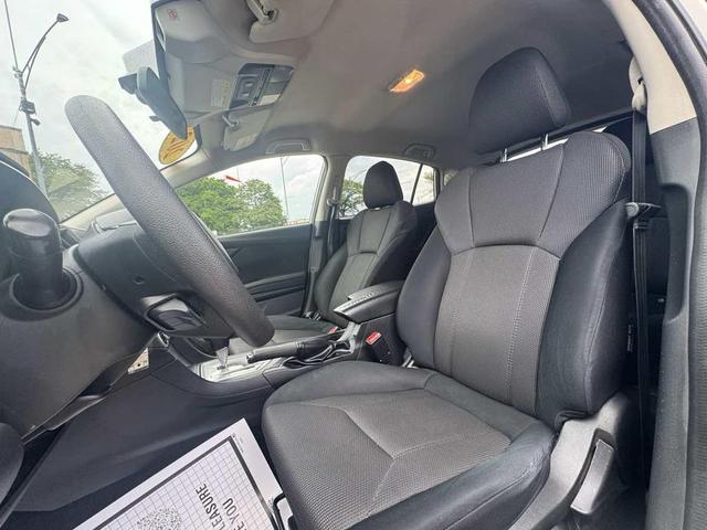Photo of 2022 Crystal White Pearl Subaru Crosstrek