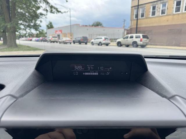 Photo of 2022 Crystal White Pearl Subaru Crosstrek