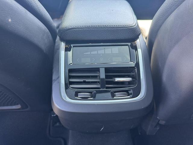 Photo of 2018  Volvo XC60