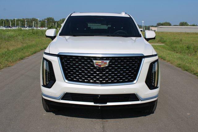 Photo of 2025 Crystal White Tricoat Cadillac Escalade