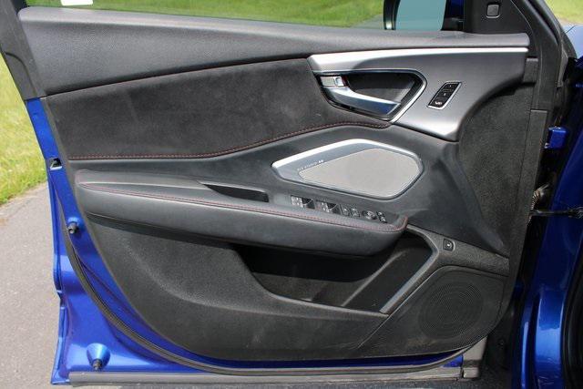 Photo of 2023 Fathom Blue Pearl Acura RDX