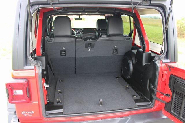 Photo of 2022 Firecracker Red Clearcoat Jeep Wrangler Unlimited