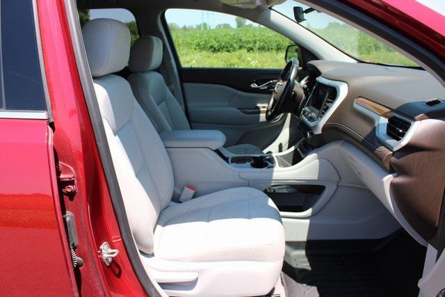Photo of 2020 Red Quartz Tintcoat GMC Acadia