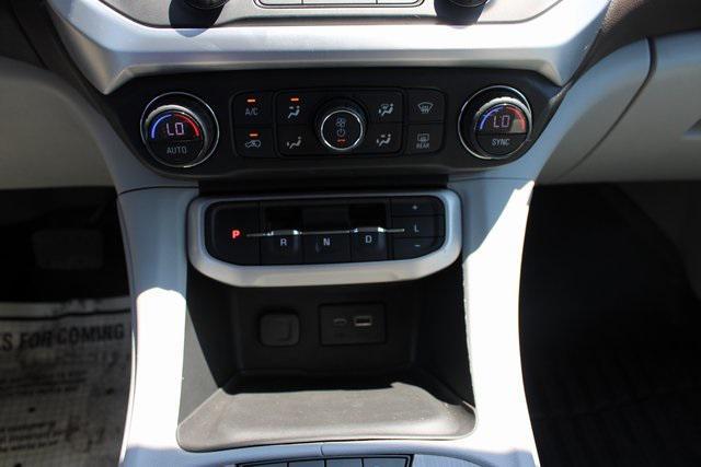 Photo of 2020 Red Quartz Tintcoat GMC Acadia