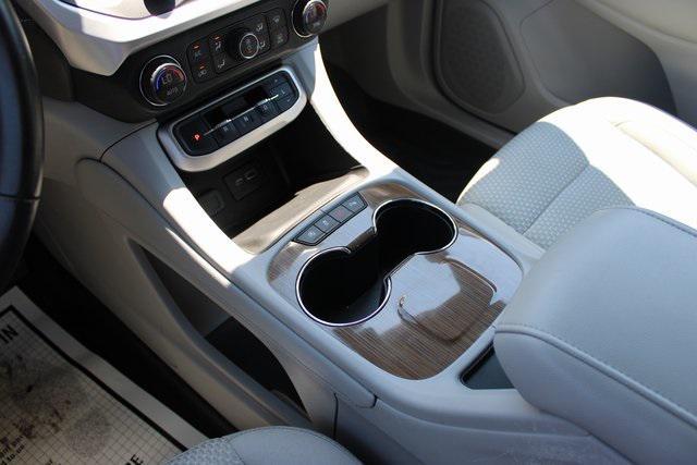 Photo of 2020 Red Quartz Tintcoat GMC Acadia
