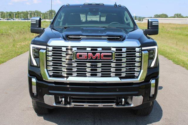Photo of 2025 Onyx Black GMC Sierra 2500