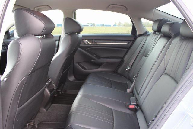 Photo of 2021 Sonic Gray Pearl Honda Accord