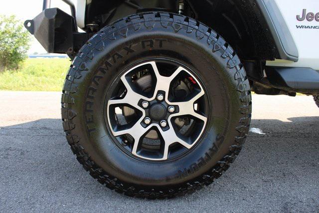 Photo of 2020 Bright White Clearcoat Jeep Wrangler