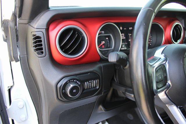 Photo of 2020 Bright White Clearcoat Jeep Wrangler