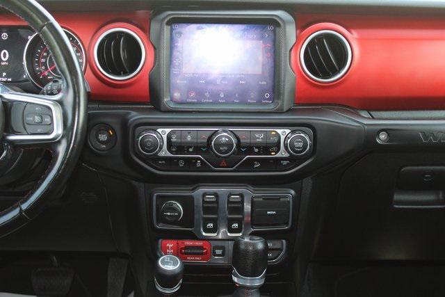 Photo of 2020 Bright White Clearcoat Jeep Wrangler