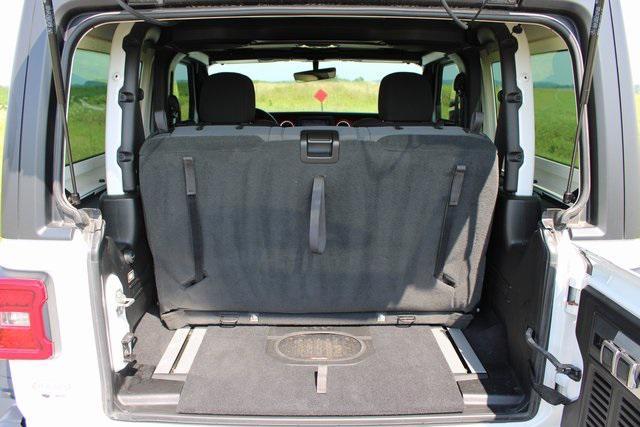 Photo of 2020 Bright White Clearcoat Jeep Wrangler