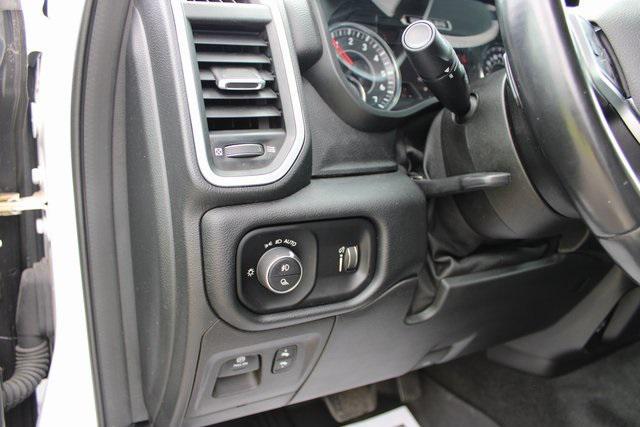 Photo of 2022 Bright White Clearcoat RAM 1500