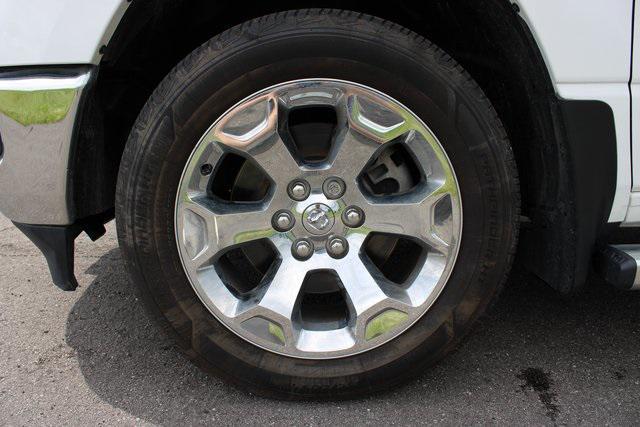 Photo of 2022 Bright White Clearcoat RAM 1500