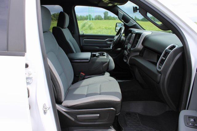 Photo of 2022 Bright White Clearcoat RAM 1500