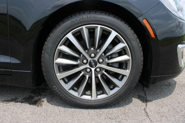 Photo of 2019 Black Metallic Lincoln MKZ