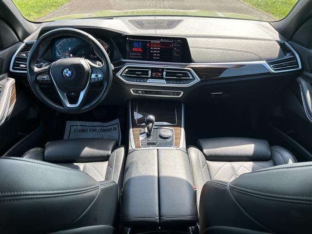 Photo of 2023 Black Sapphire Metallic BMW X5