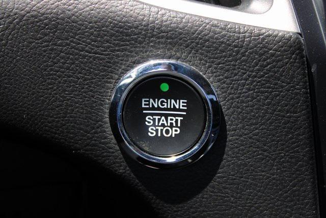 Photo of 2021 Gray Ford Edge