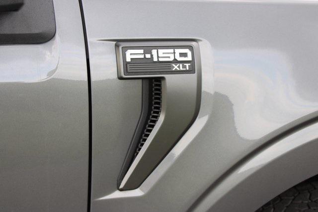 Photo of 2022 Gray Metallic Ford F-150