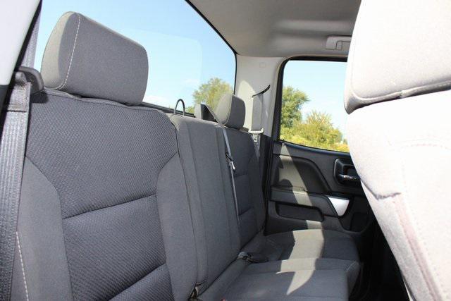 Photo of 2018 Silver Ice Metallic Chevrolet Silverado 1500