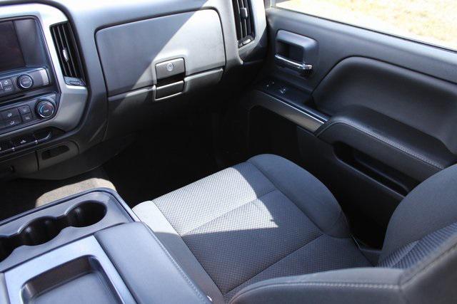 Photo of 2018 Silver Ice Metallic Chevrolet Silverado 1500