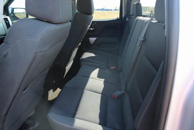 Photo of 2018 Silver Ice Metallic Chevrolet Silverado 1500