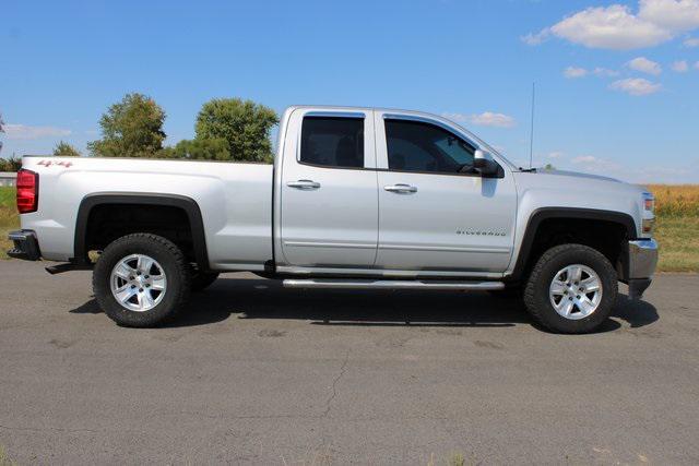 Photo of 2018 Silver Ice Metallic Chevrolet Silverado 1500