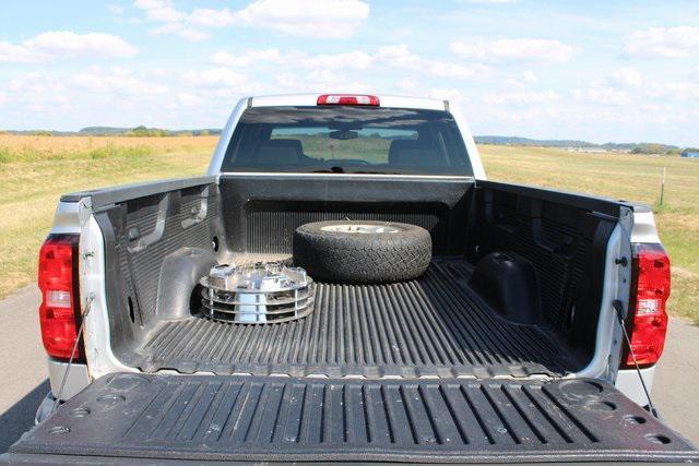 Photo of 2018 Silver Ice Metallic Chevrolet Silverado 1500