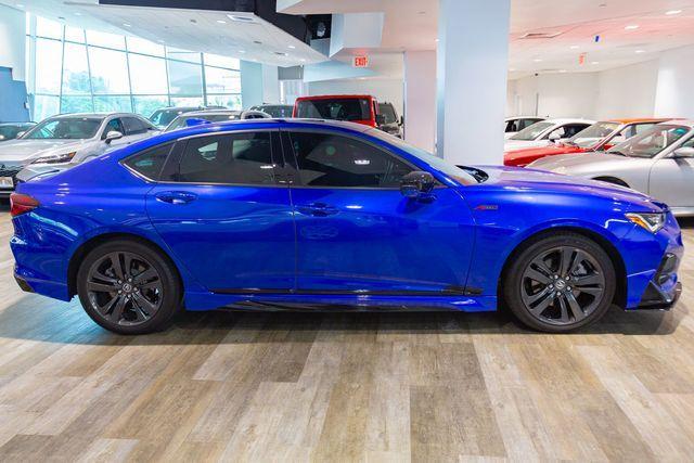 Photo of 2021 Blue Acura TLX