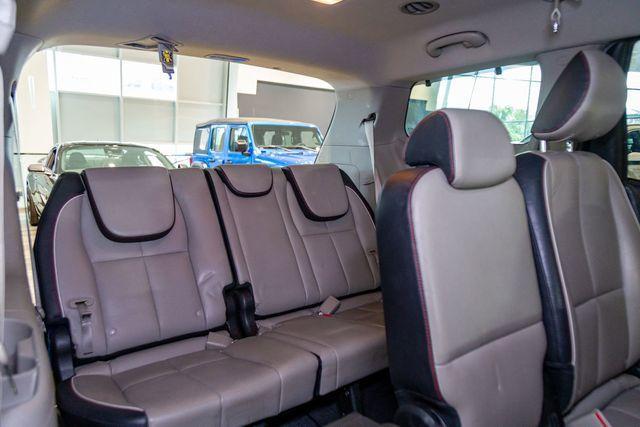 Photo of 2020 Metal Kia Sedona