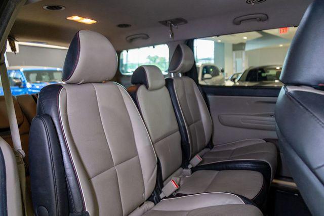 Photo of 2020 Metal Kia Sedona