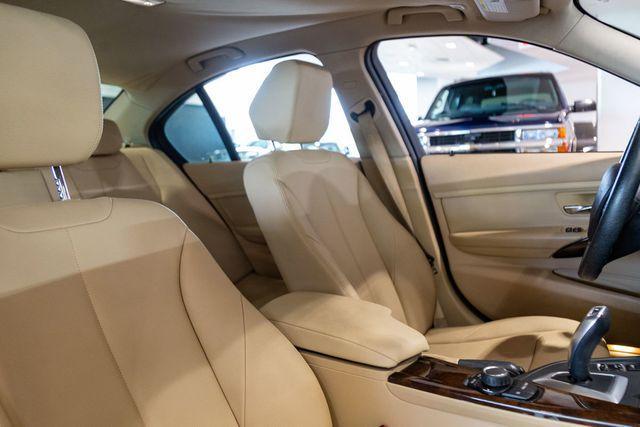 Photo of 2013 Melbourne Red Metallic BMW 320