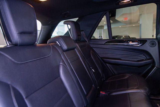 Photo of 2018 Black Mercedes-Benz GLE 350