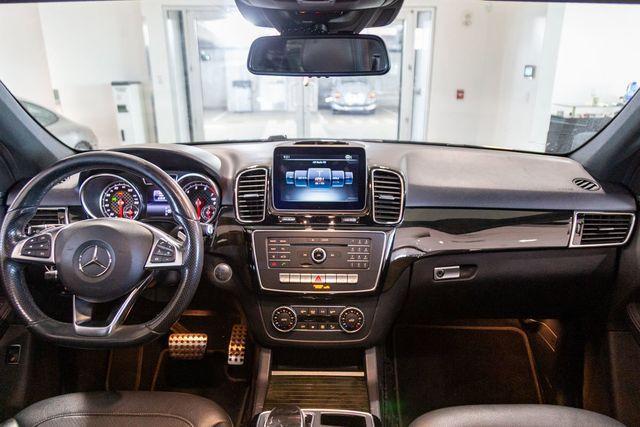 Photo of 2018 Black Mercedes-Benz GLE 350