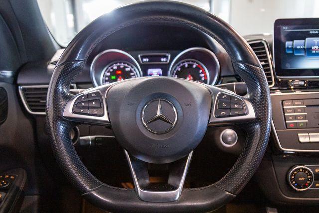 Photo of 2018 Black Mercedes-Benz GLE 350