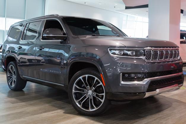 2022 Jeep Grand Wagoneer