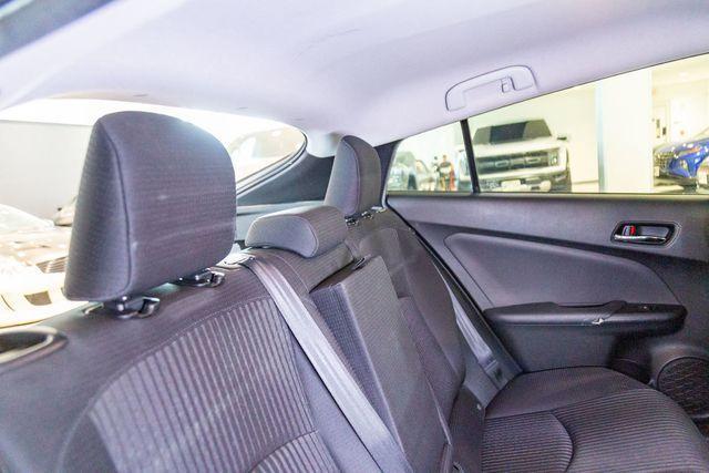 Photo of 2016 Magnetic Gray Metallic Toyota Prius