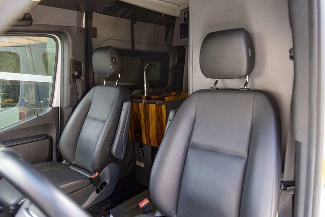 Photo of 2022 Arctic White Mercedes-Benz Sprinter 2500