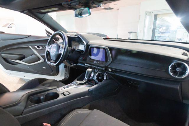 Photo of 2016 Summit White Chevrolet Camaro