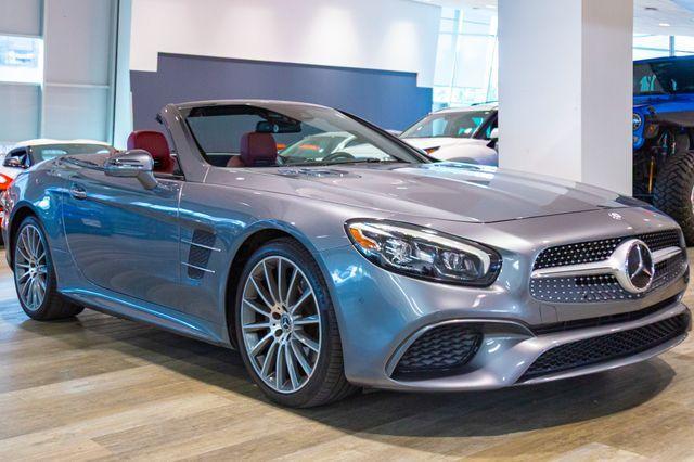 Photo of 2017 Gray Mercedes-Benz SL 450