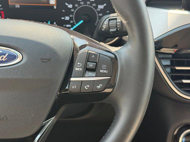Photo of 2022 Atlas Blue Metallic Ford Escape