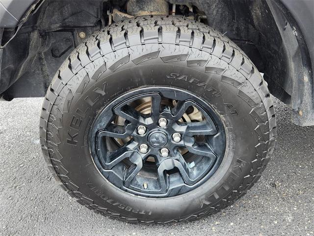 Photo of 2018 Blue Streak Pearlcoat RAM 1500