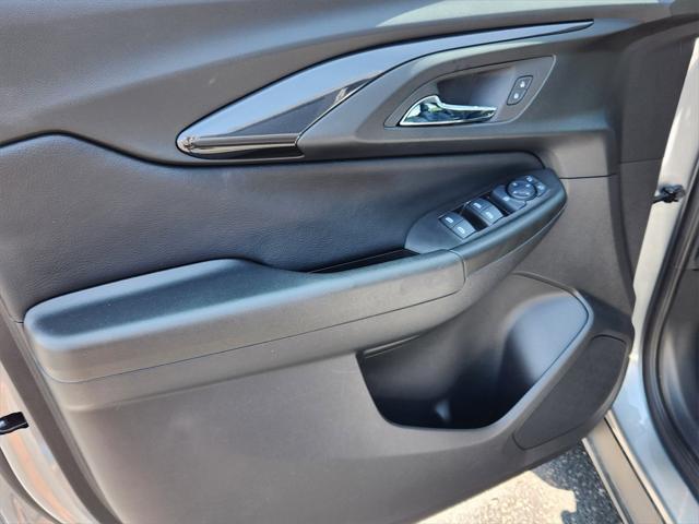 Photo of 2023 Sterling Gray Metallic Chevrolet Trailblazer