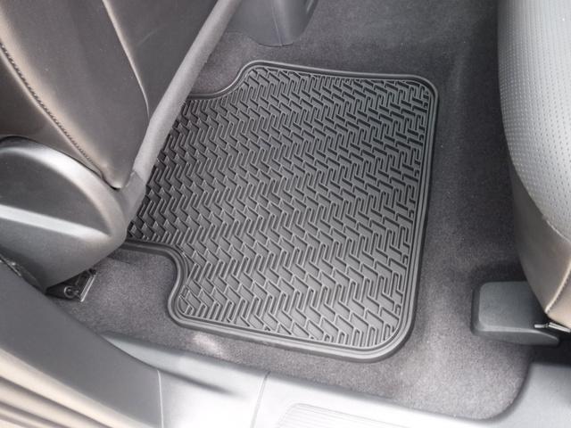 Photo of 2024 Deep Black Pearl Effect Volkswagen Atlas Cross Sport