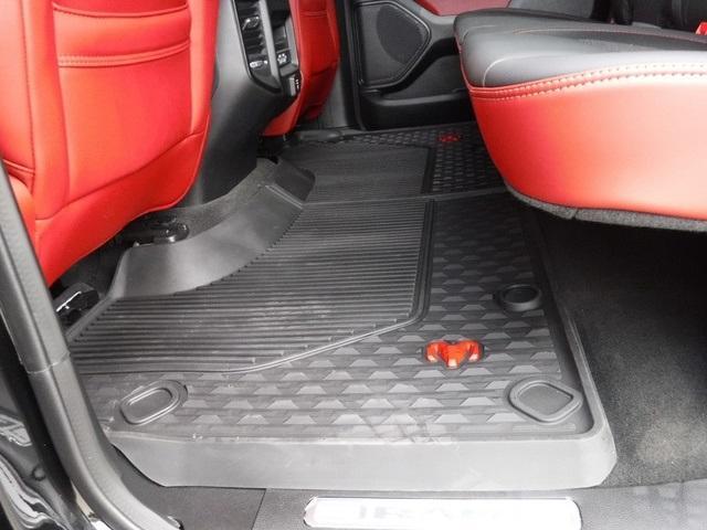 Photo of 2022 Diamond Black RAM 1500