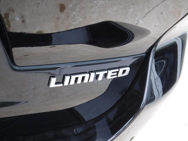 Photo of 2025 Diamond Black Jeep Grand Cherokee L