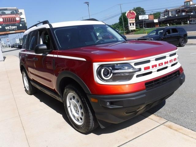 Photo of 2023 Hot Pepper Red Tinted Clearcoat Ford Bronco Sport