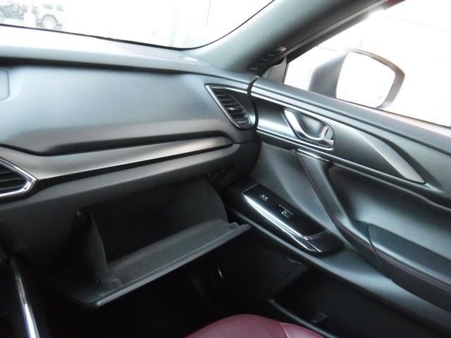 Photo of 2022 Polymetal Gray Metallic Mazda CX-9