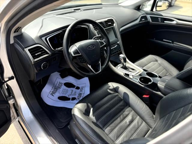 Photo of 2013 Ingot Silver Ford Fusion