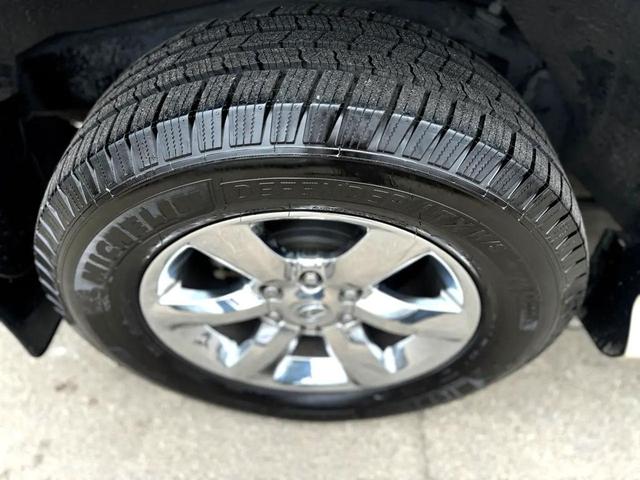 Photo of 2011 Gold Lexus GX 460